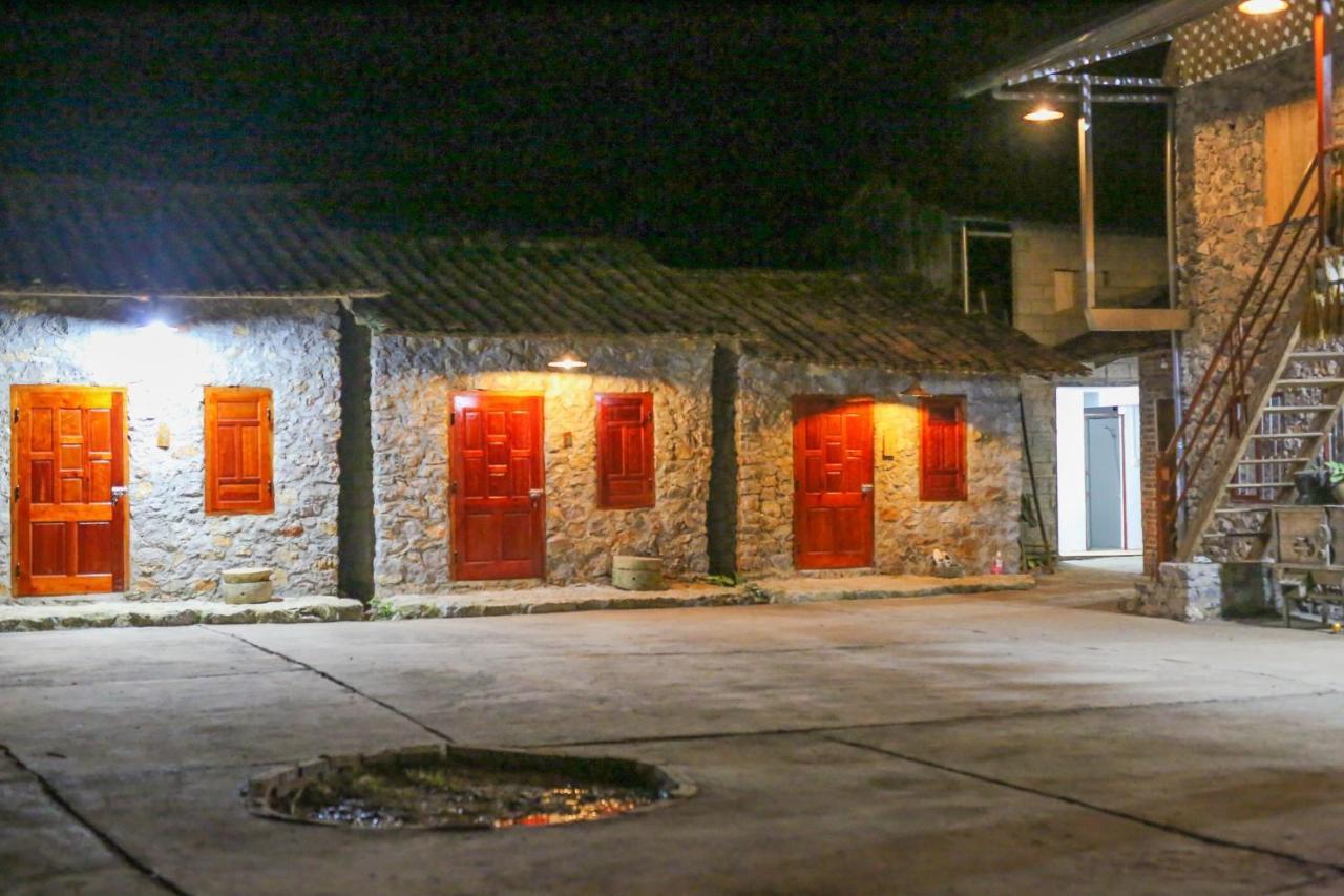 Yen Nhi Homestay Ban Gioc Каобанг Екстер'єр фото