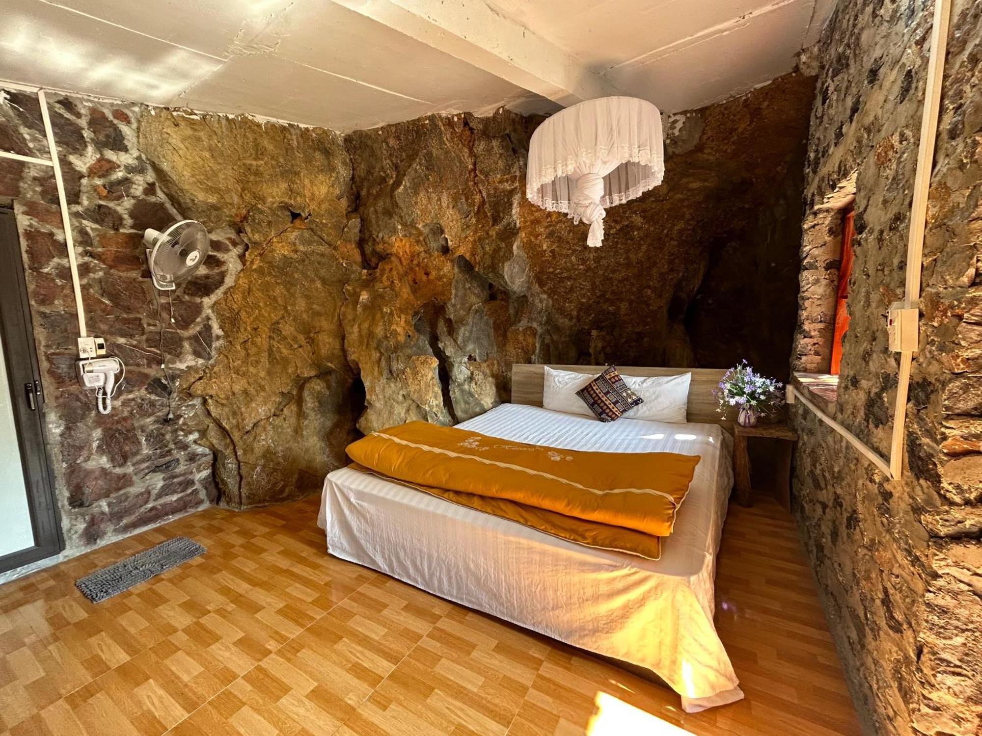 Yen Nhi Homestay Ban Gioc Каобанг Екстер'єр фото