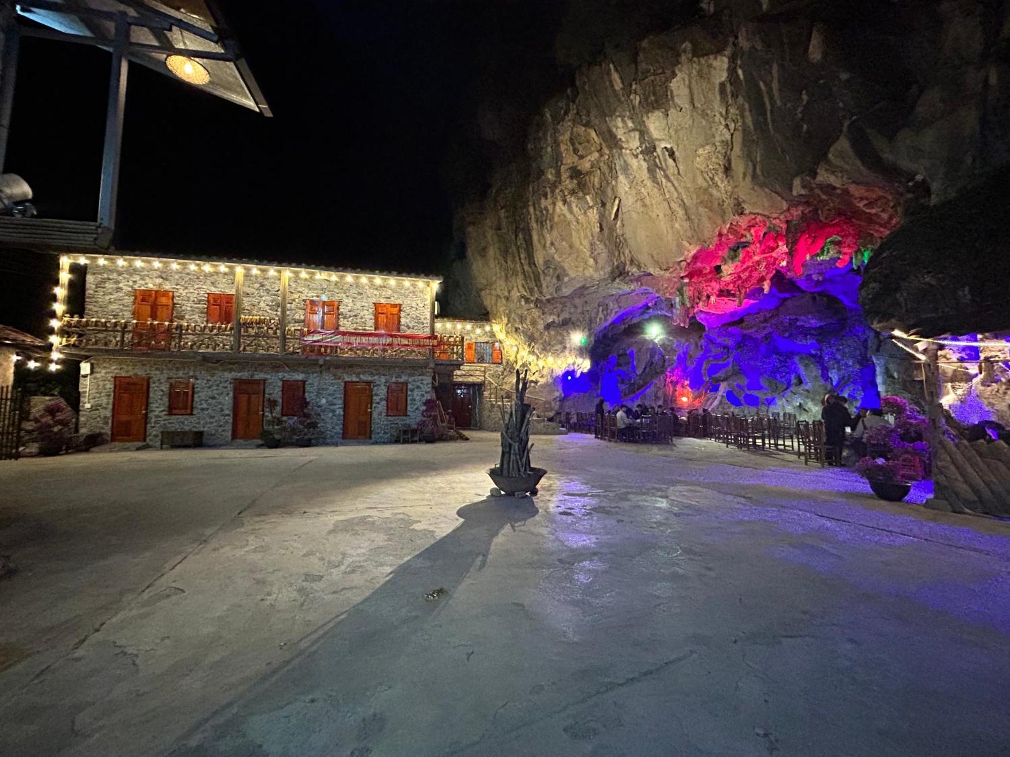 Yen Nhi Homestay Ban Gioc Каобанг Екстер'єр фото